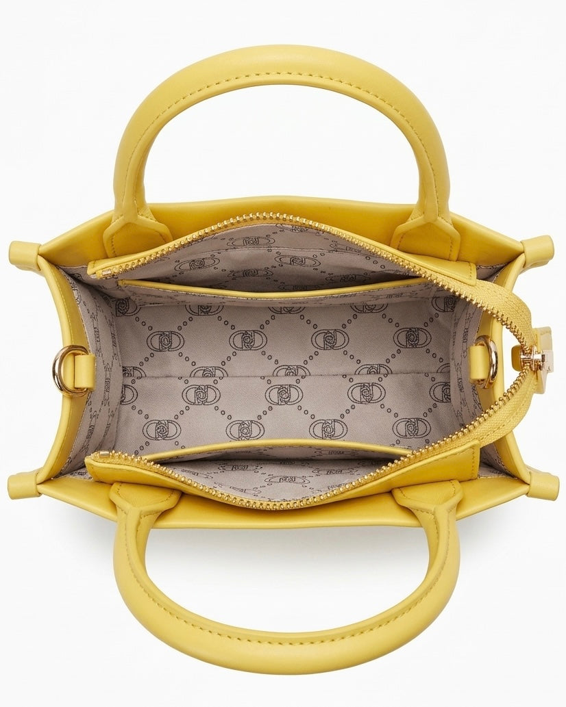 Borsa a mano Liu Jo color giallo sole con lavorazione trapuntata geometrica, logo frontale dorato "LIU·JO MILANO" e doppi manici rigidi-intero.