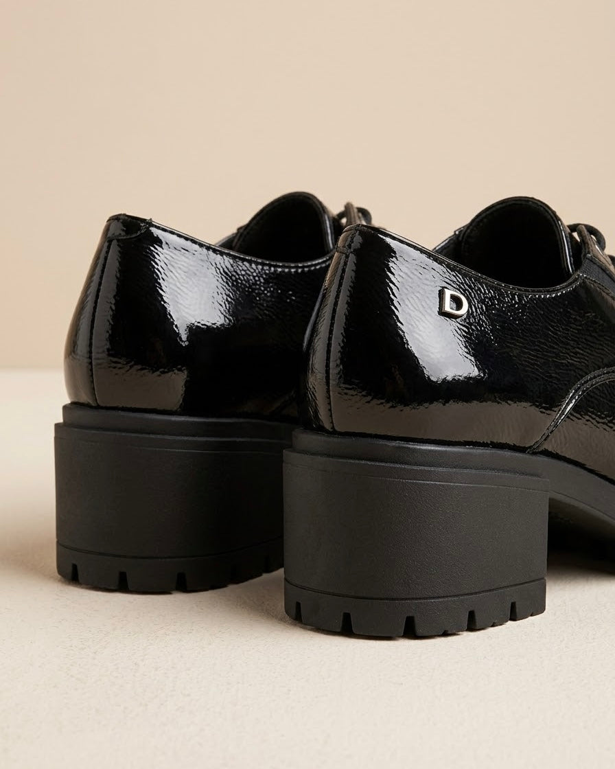 Scarpe stringate da donna Donna Serena in vera pelle verniciata nero lucido con tacco largo, suola roccia e accessorio fiore con strass - Buttò Calzature - retro.