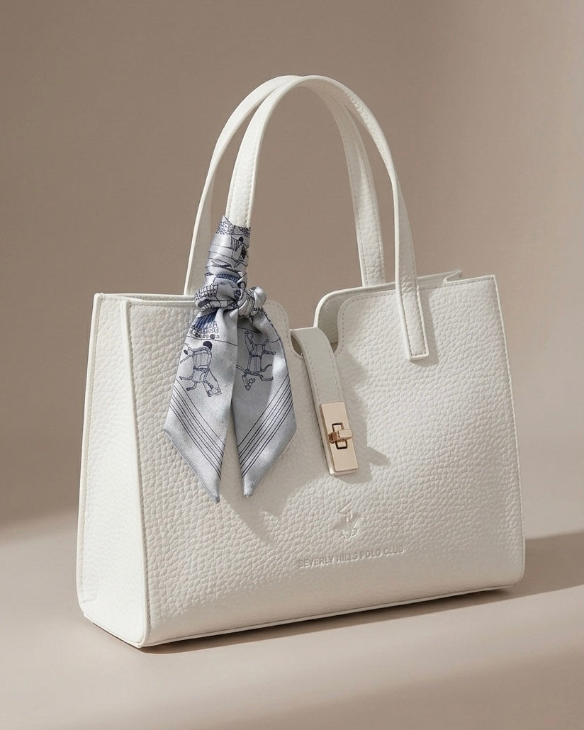 Borsa a mano Beverly Hills Polo Club bianca martellata con chiusura dorata a girello e foulard stampato sul manico - Buttò Calzature.