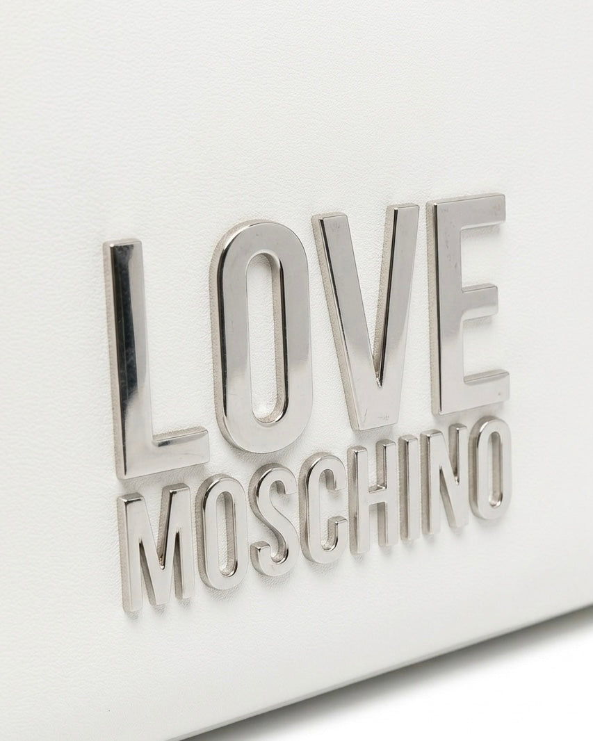 Borsa shopping donna Love Moschino bianca con logo in metallo argentato in rilievo e manici a catena silver-dettaglio.