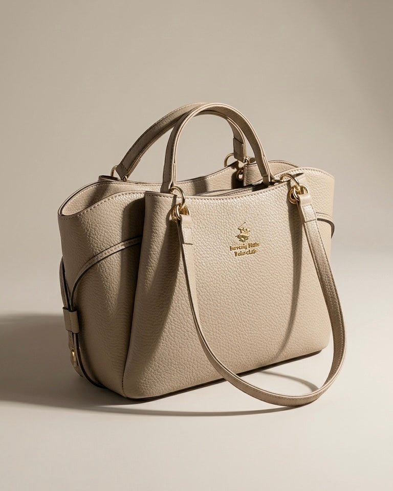 Borsa a spalla Beverly Hills Polo Club color beige sabbia con doppi manici e logo metallico dorato - Buttò Calzature.