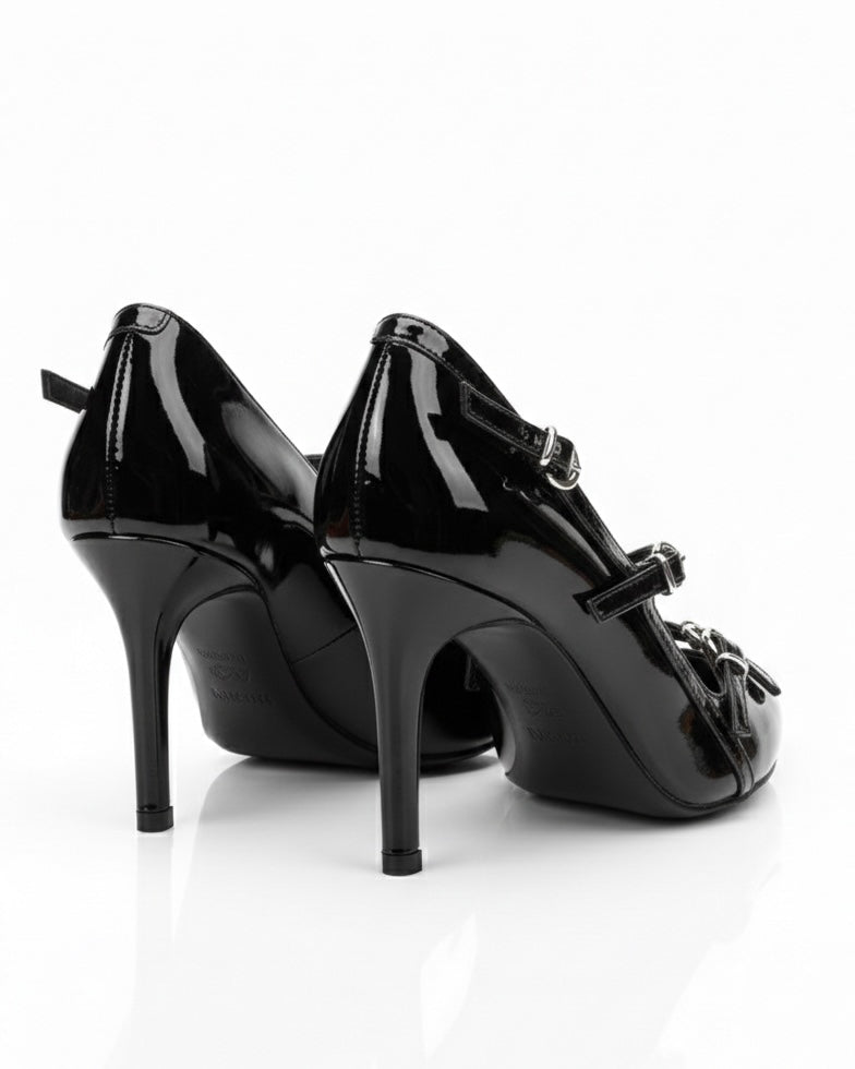 Scarpe décolleté nere in vernice lucida a punta con cinturini multipli incrociati e fibbie argentate - retro tacco.